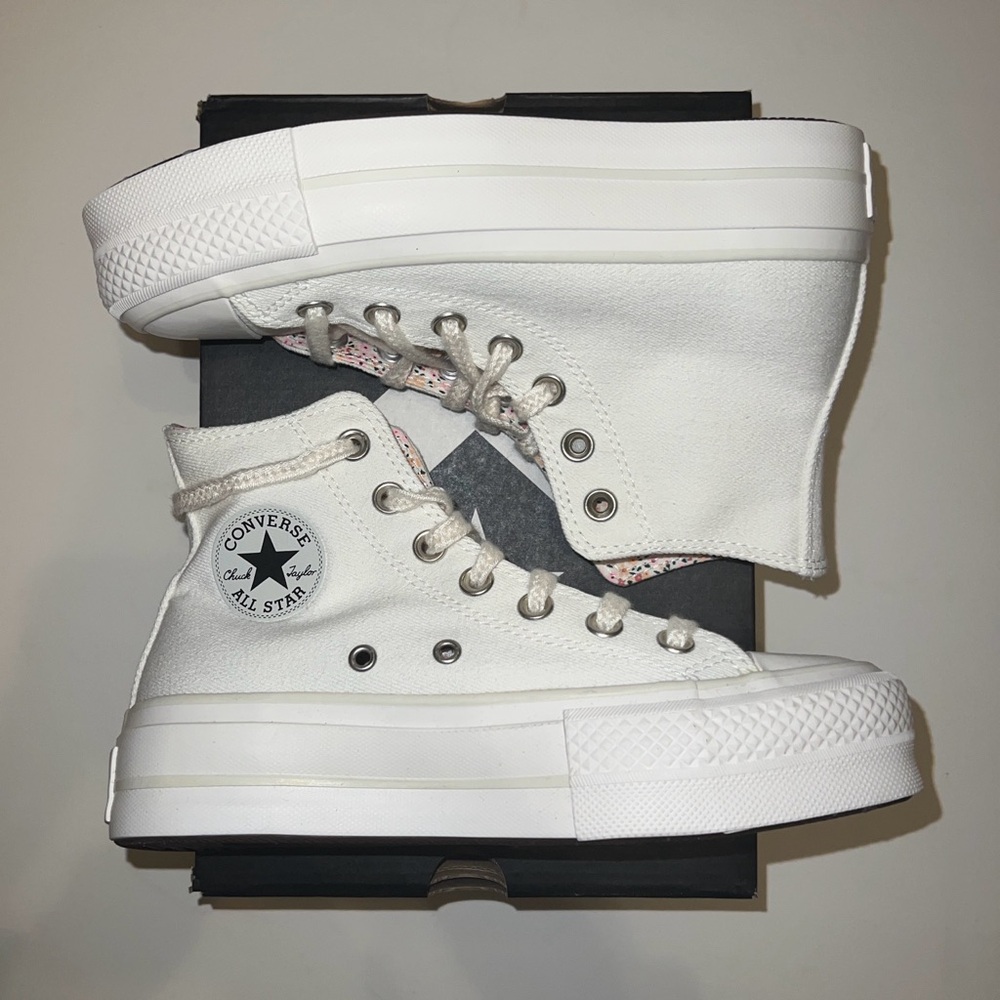Converse Chuck Taylor All Star Lift Platform
